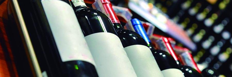 Botellas etiquetadas